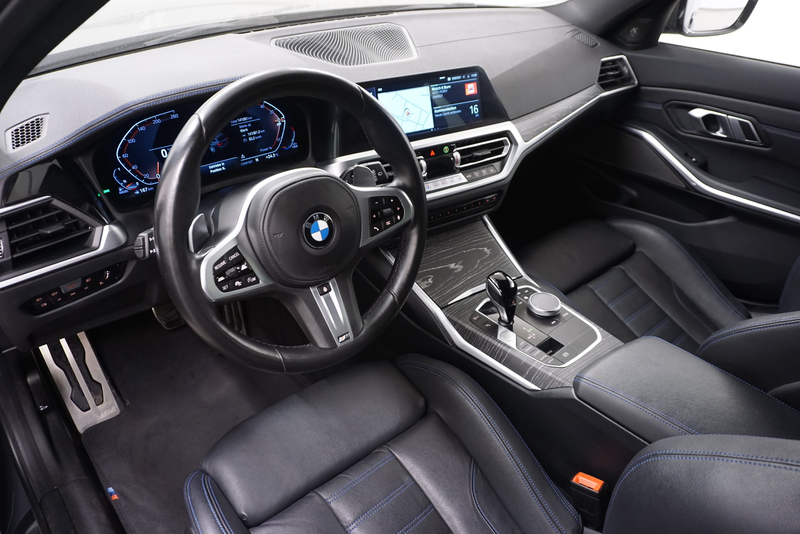 BMW 320 d xDrive M Sport // harman-kardon // Laser // — photo 5