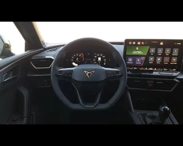 Cupra Leon view 10