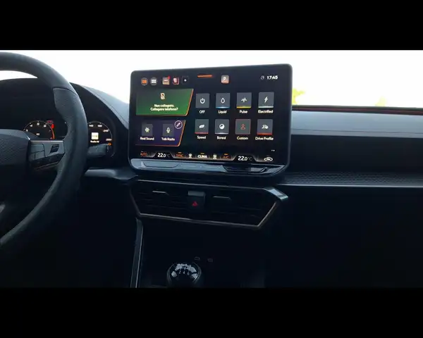 Cupra Leon view 11