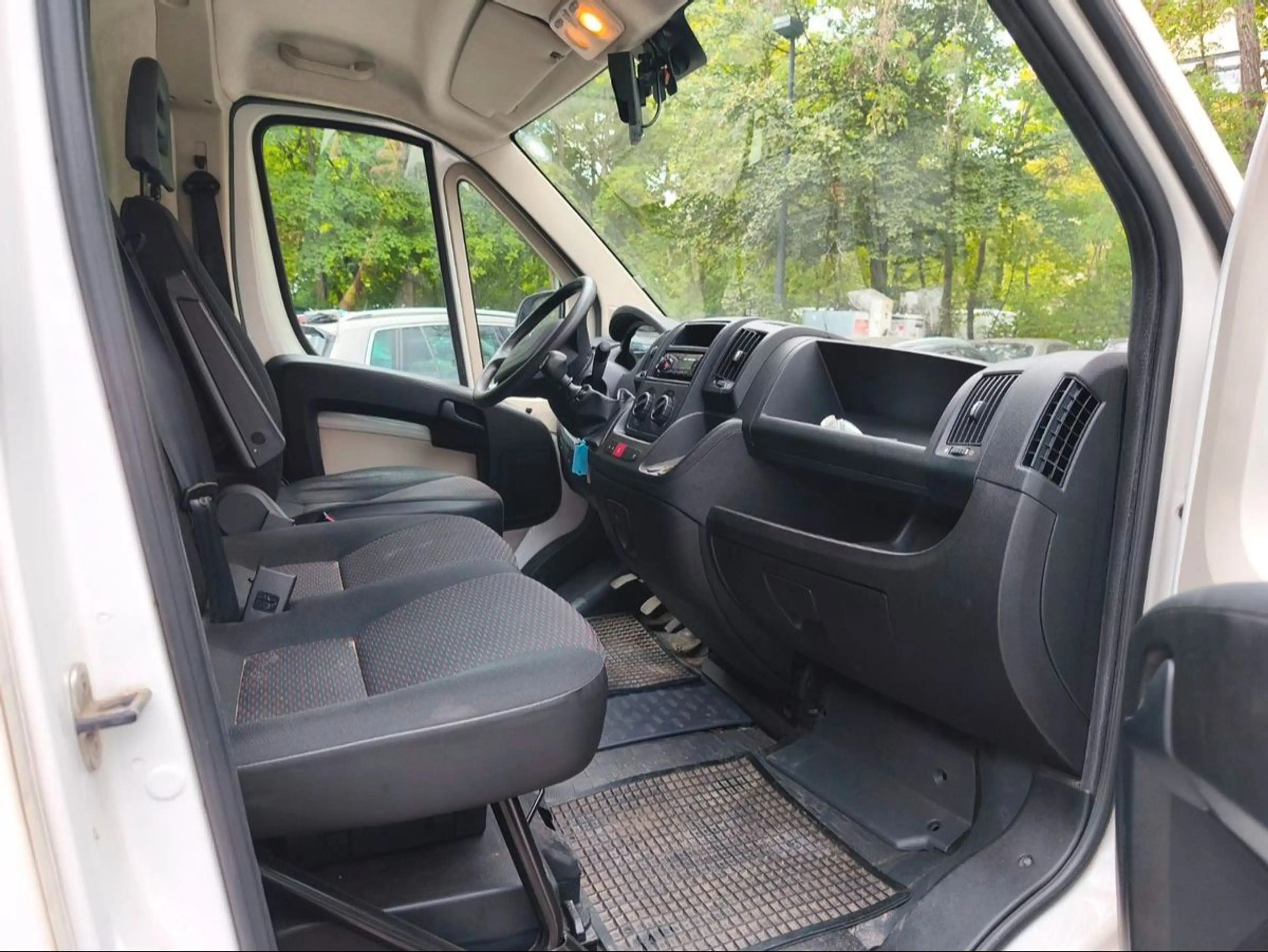 Peugeot Boxer HDi*NEUE TÜV* — photo 13