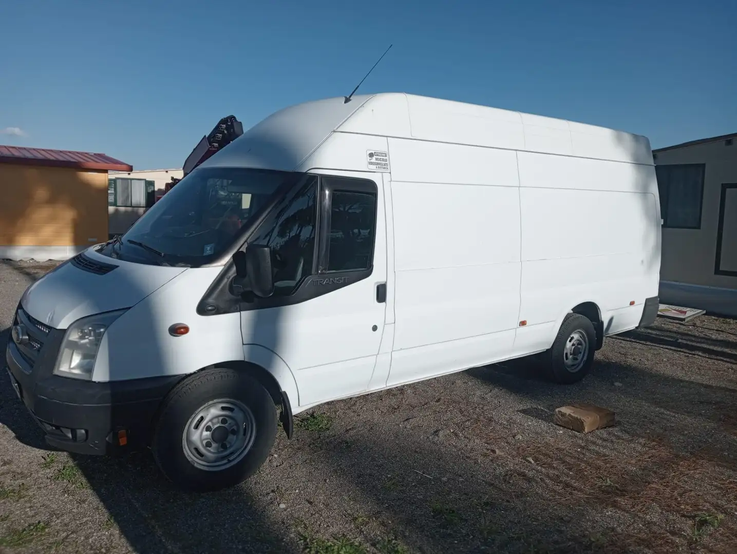 Ford Transit 350L 2.2 TDCi/140 PL-TM Furgone Blanco - 2