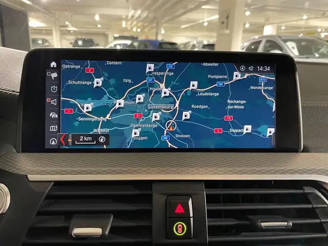 BMW X4 view 3