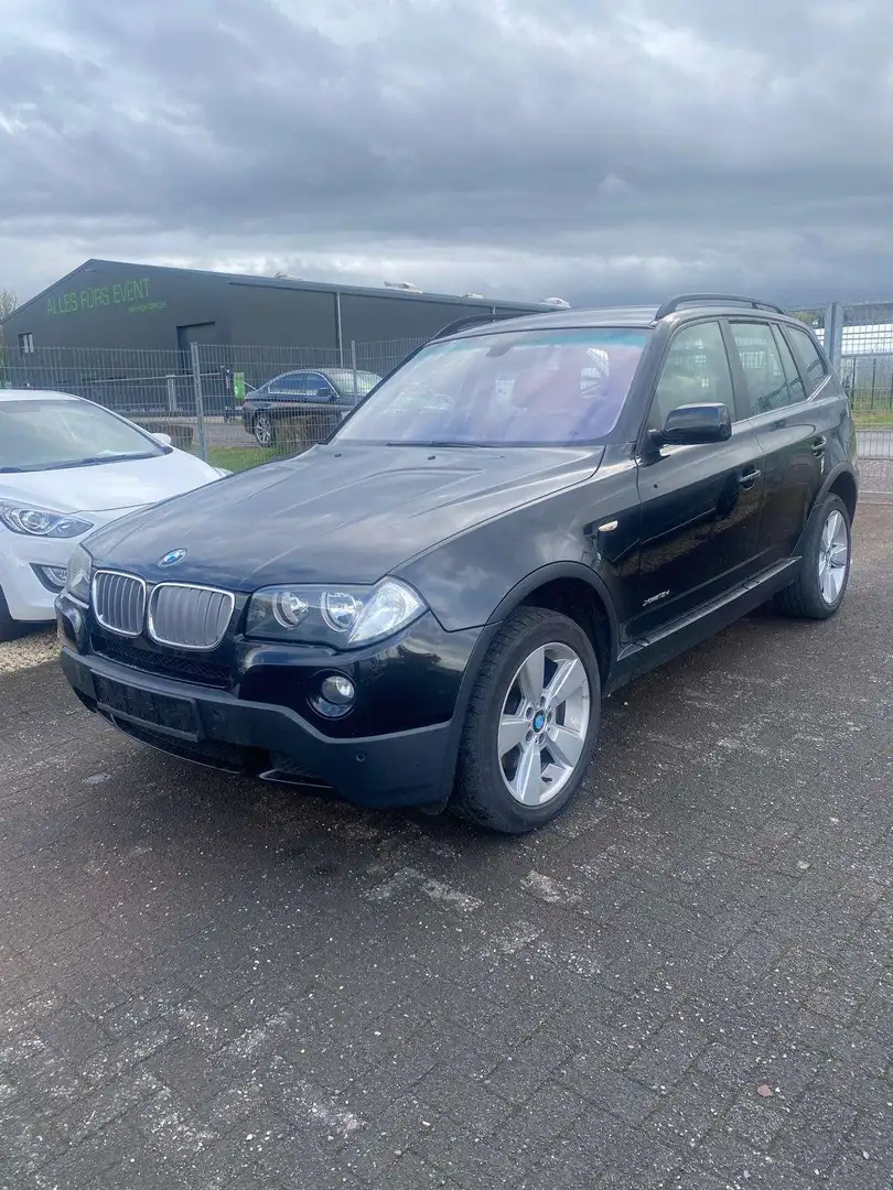 BMW X3 xDrive18d 143ch Confort Noir - 2