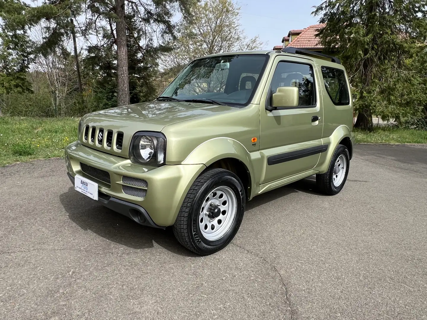 Suzuki Jimny 1.3 ie Berlina Special Zielony - 1