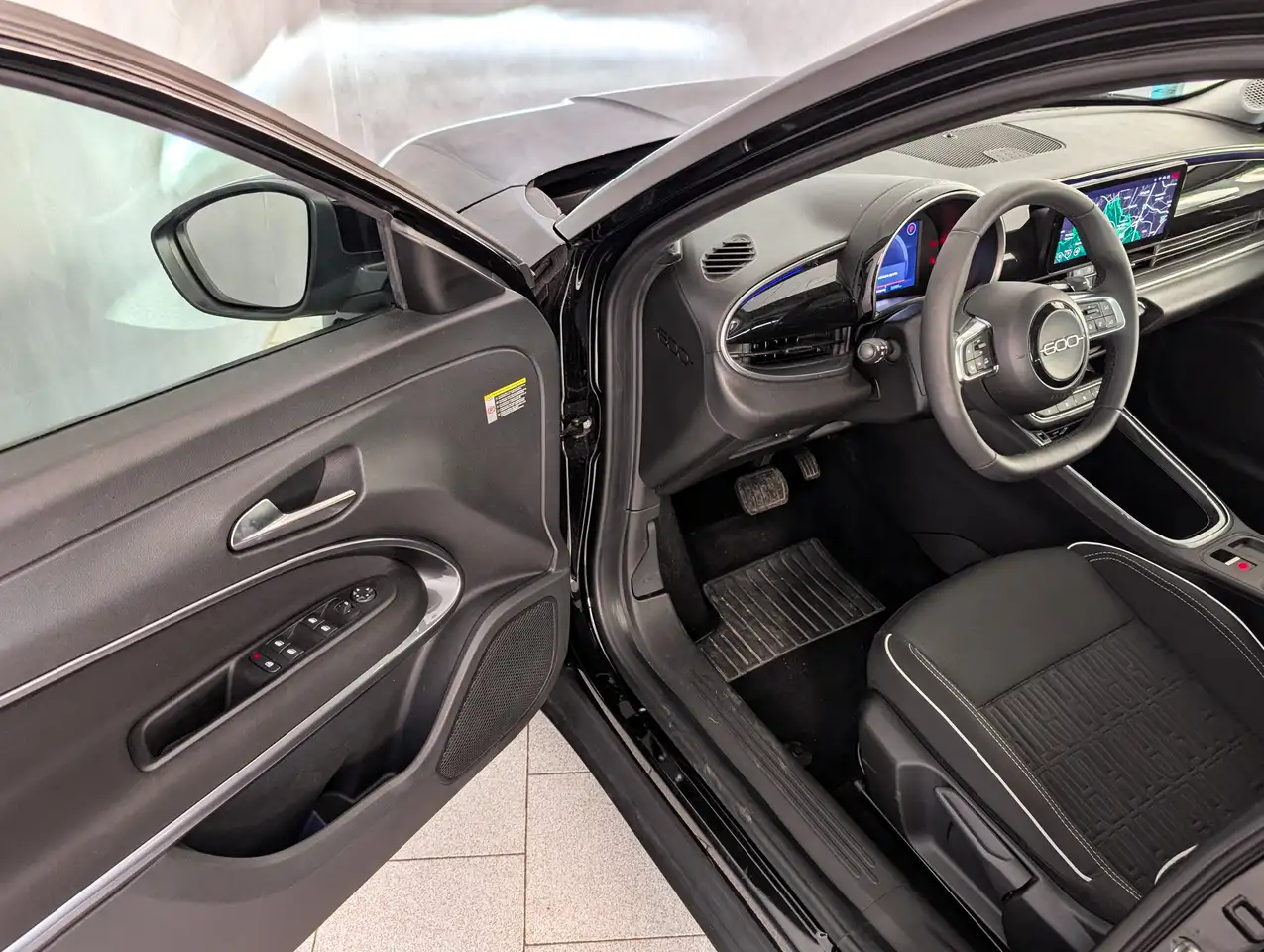 Fiat 600 1.2 HYBRID 145CV AUTOMATIC POP 18