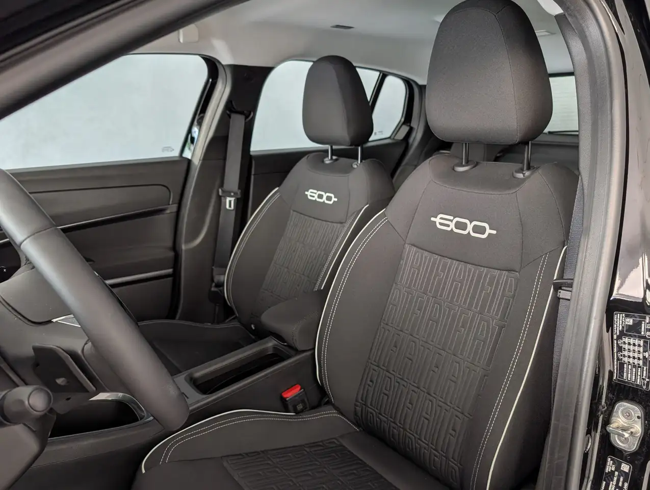 Fiat 600 1.2 HYBRID 145CV AUTOMATIC POP 6