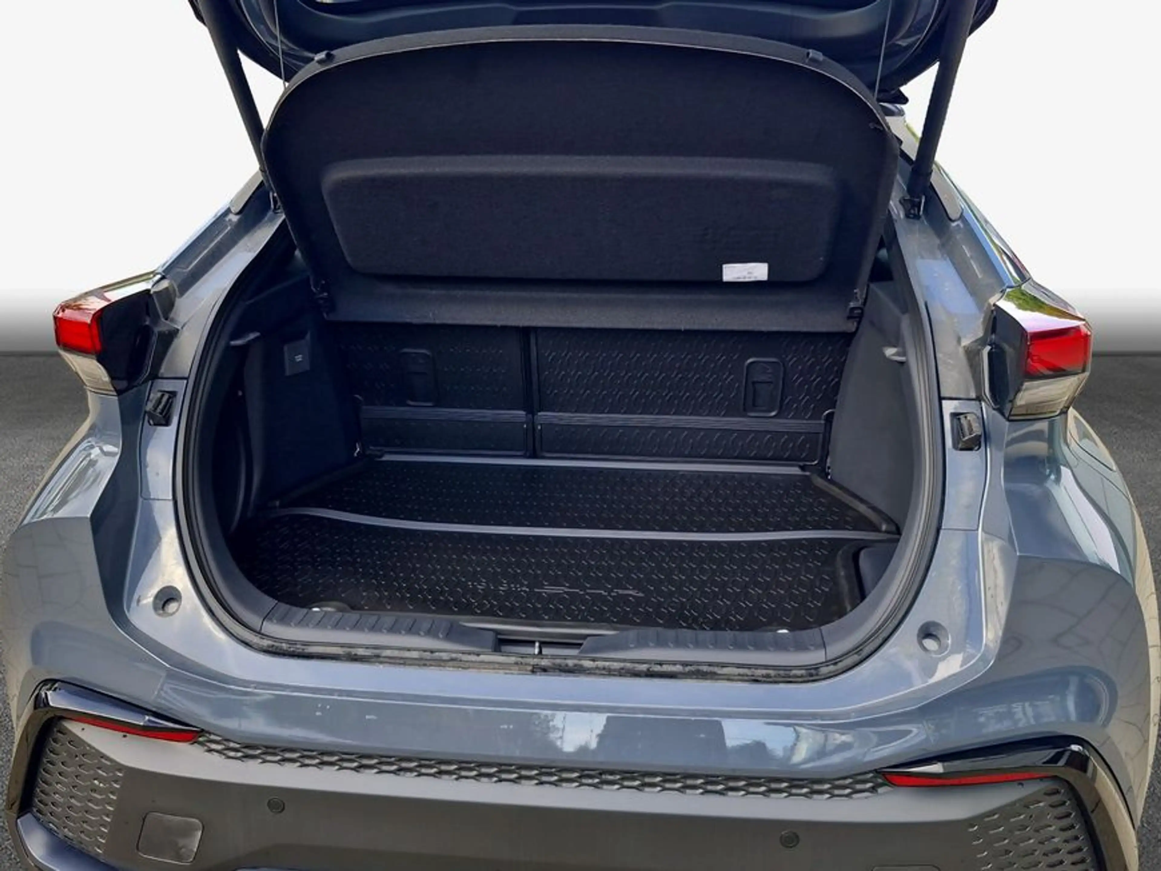 Toyota C-HR 2.0 Plug-in-Hybrid Lounge 111 kW, 5-türig — photo 9