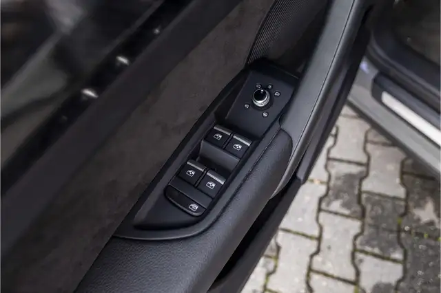 Audi Q5 view 23