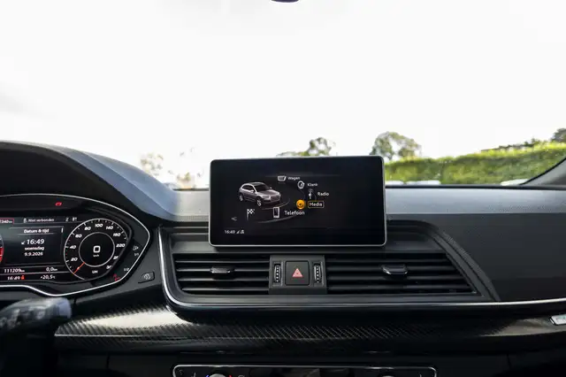 Audi Q5 view 29
