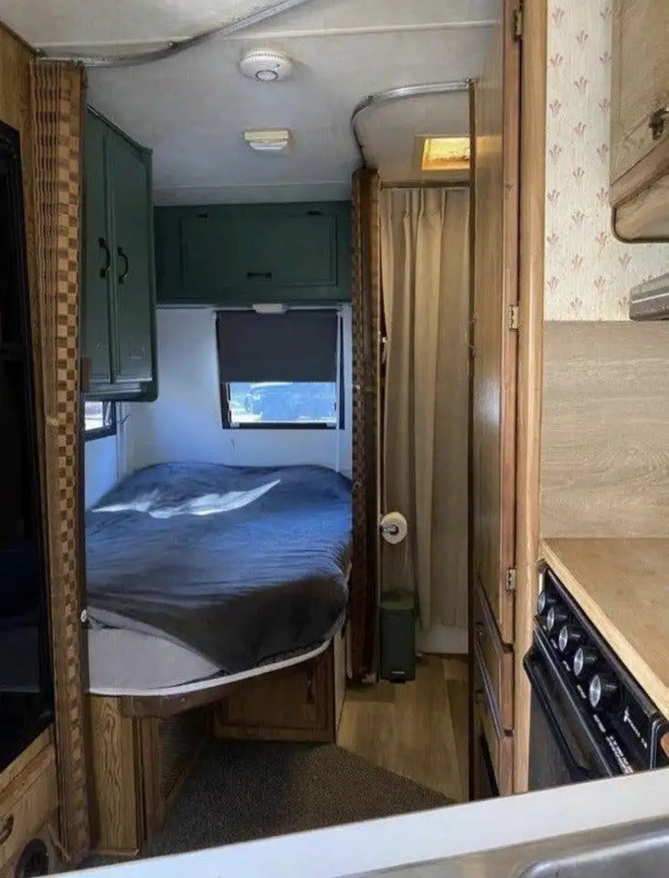 Ford Coachmen Camper, foto 3