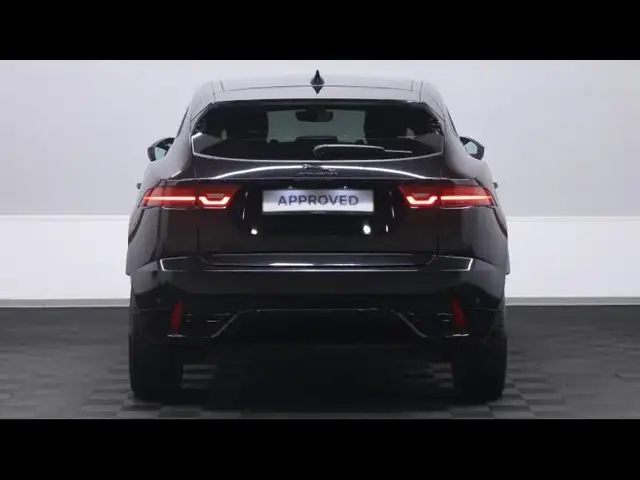 Jaguar E-Pace view 5