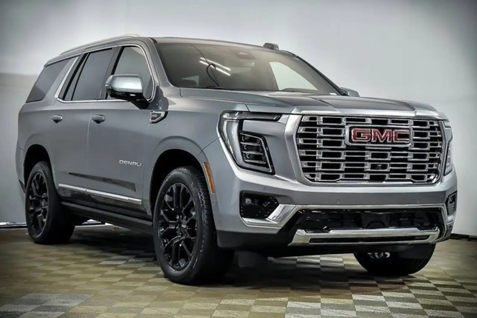 GMC Yukon Denali 6.2l V8 MY25 Alu 24" Серый - 1