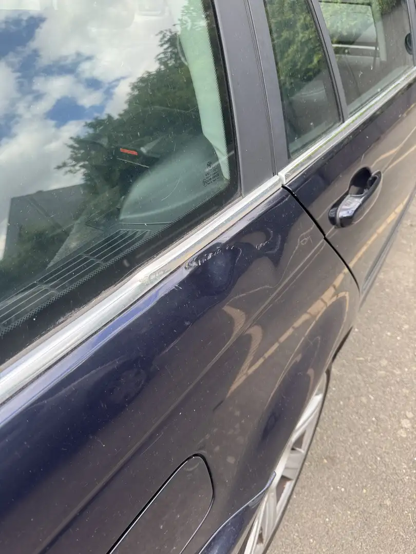 BMW 330 Touring 330xd Preference Business Bleu - 1