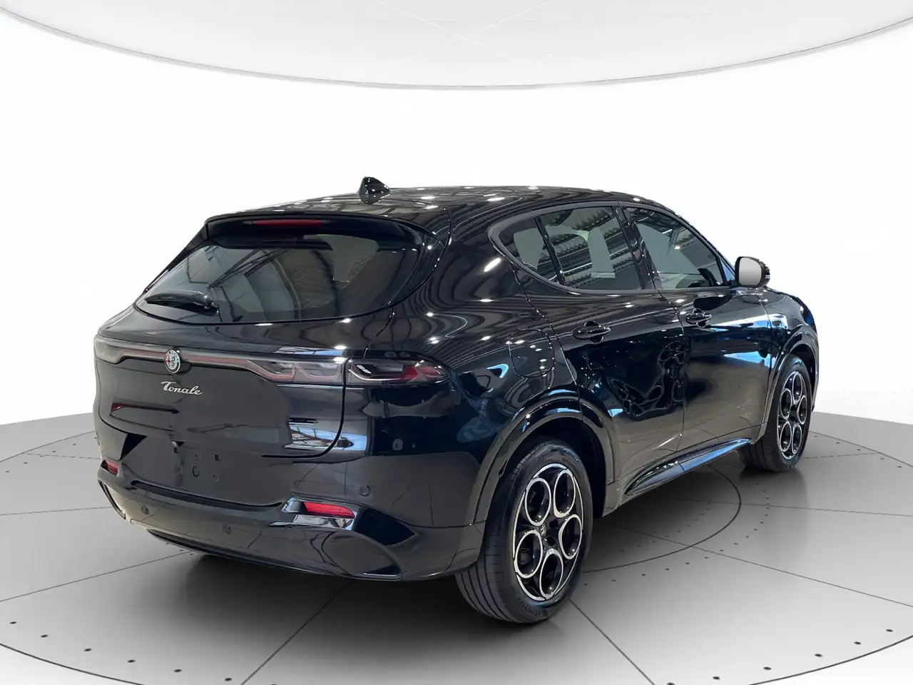 Alfa Romeo Tonale 2024