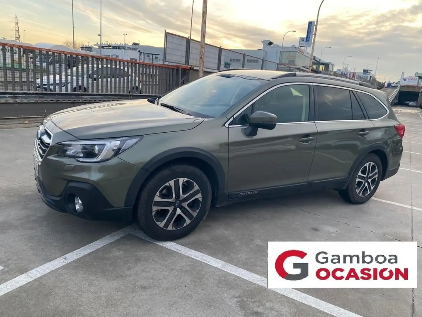 Subaru OUTBACK 2.5i Sport CVT Lineartronic Grün - 1