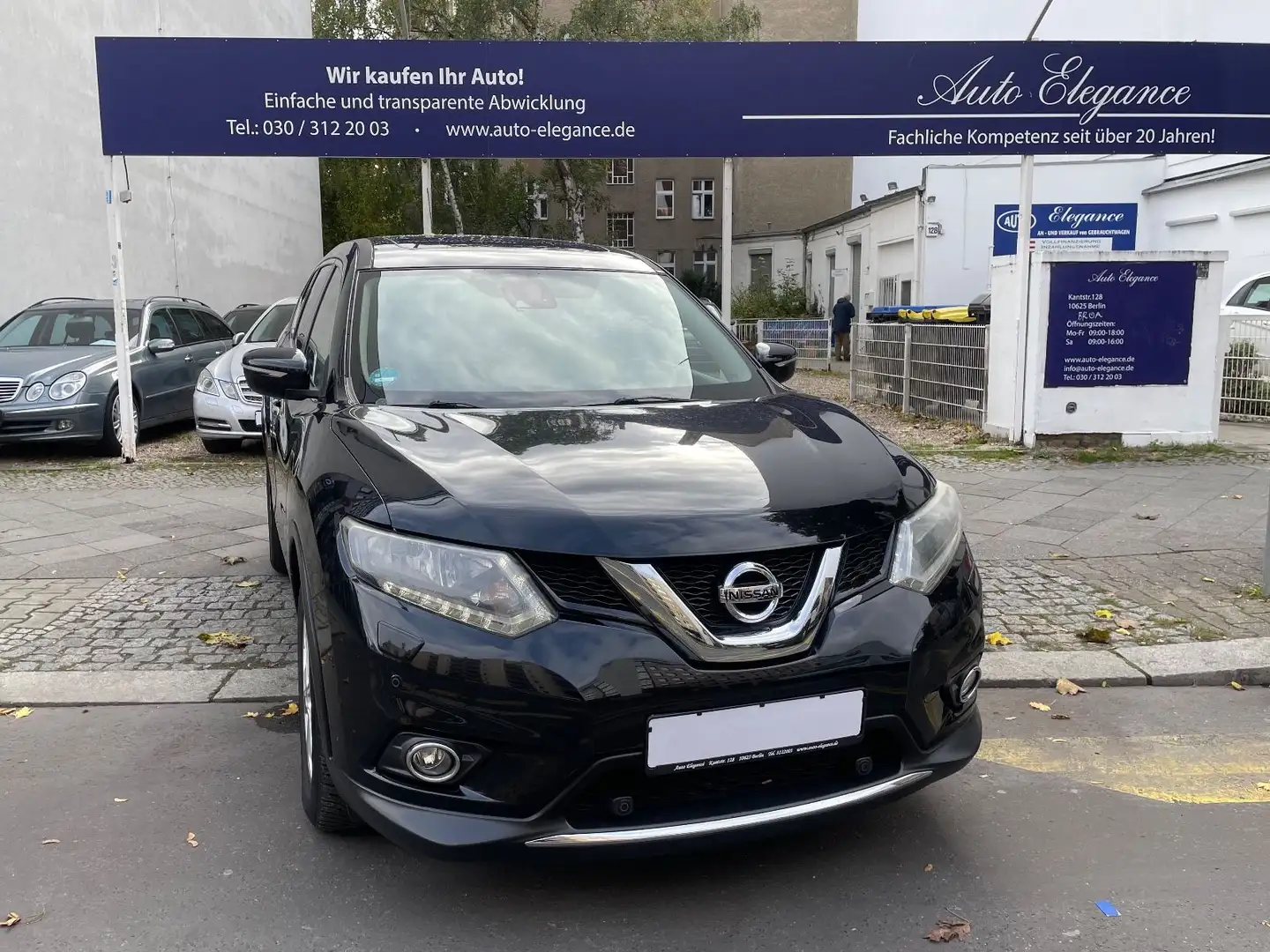 Nissan X-Trail Acenta 7-Sitzer Panorama Navi Kamera TOP Noir - 1