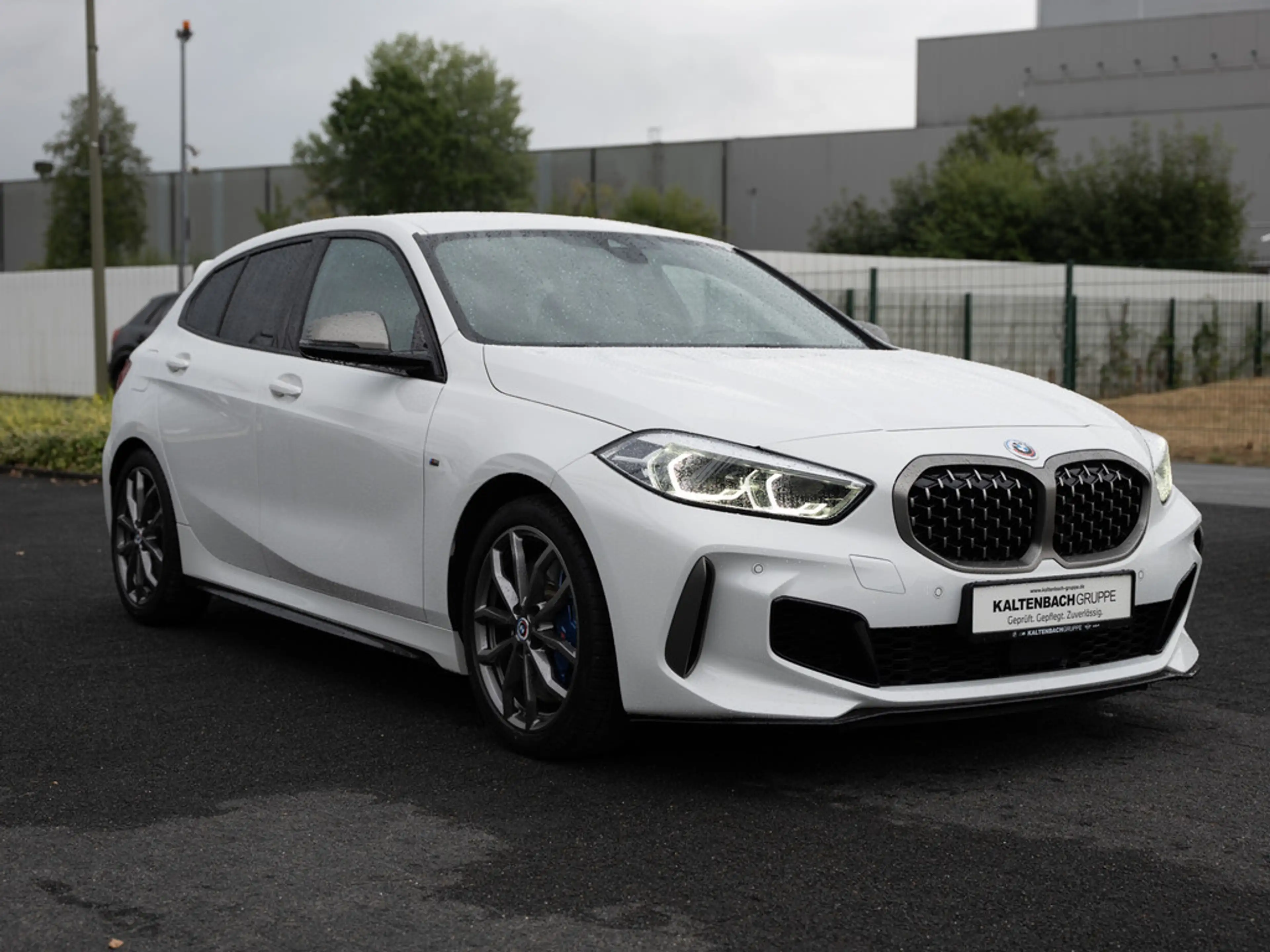 BMW 135 xDrive LED NAVI SHZ PDC KEYLESS KLIMA — photo 5