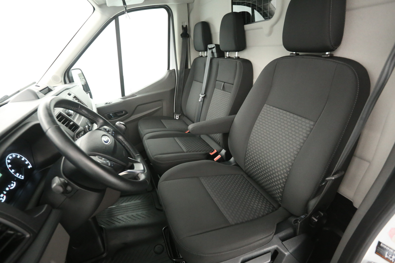 Ford Transit 2.0 TDCI L2H2 | Airco | Cruise | 3 Zits | Trekhaak — photo 9
