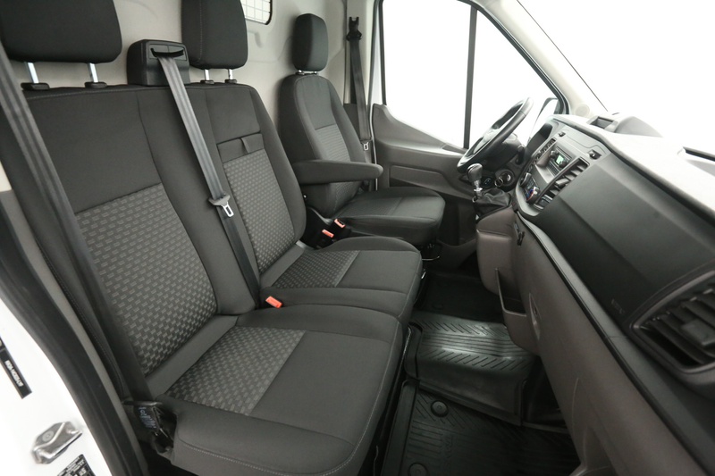 Ford Transit 2.0 TDCI L2H2 | Airco | Cruise | 3 Zits | Trekhaak — photo 10