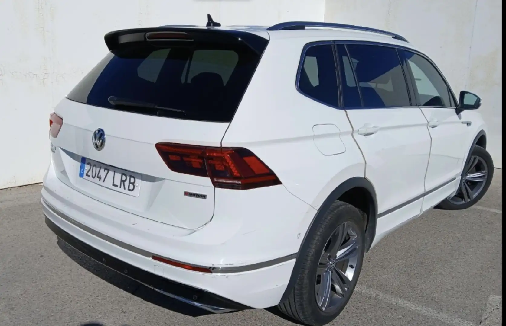 Volkswagen Tiguan Allspace 2.0TDI Sport 4M DSG 147kW Blanco - 2