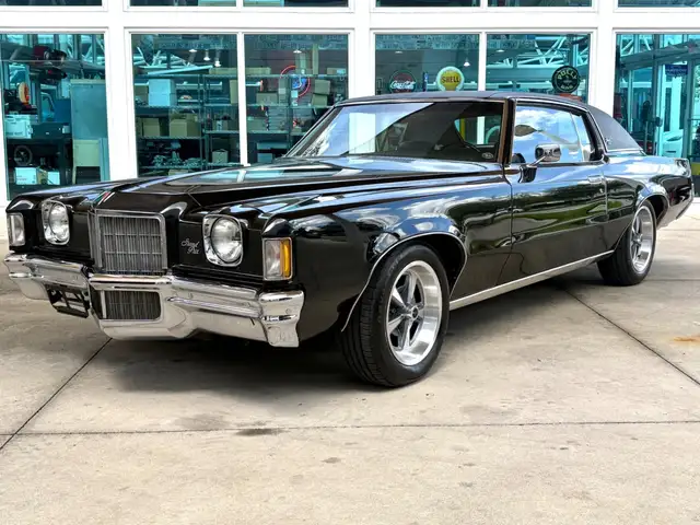 Pontiac Grand-Prix Model J