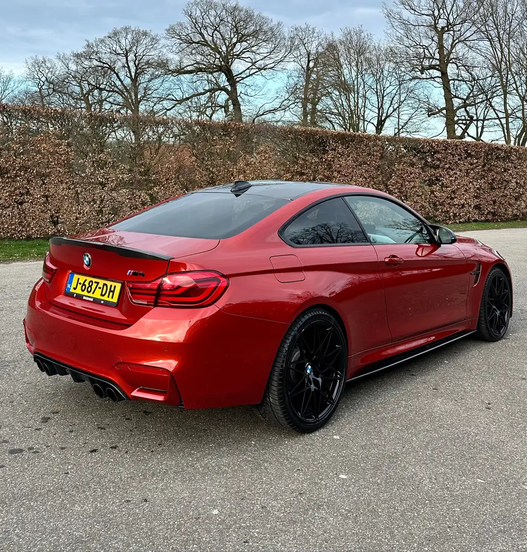 BMW M4 Coupe Competition Oranj - 2