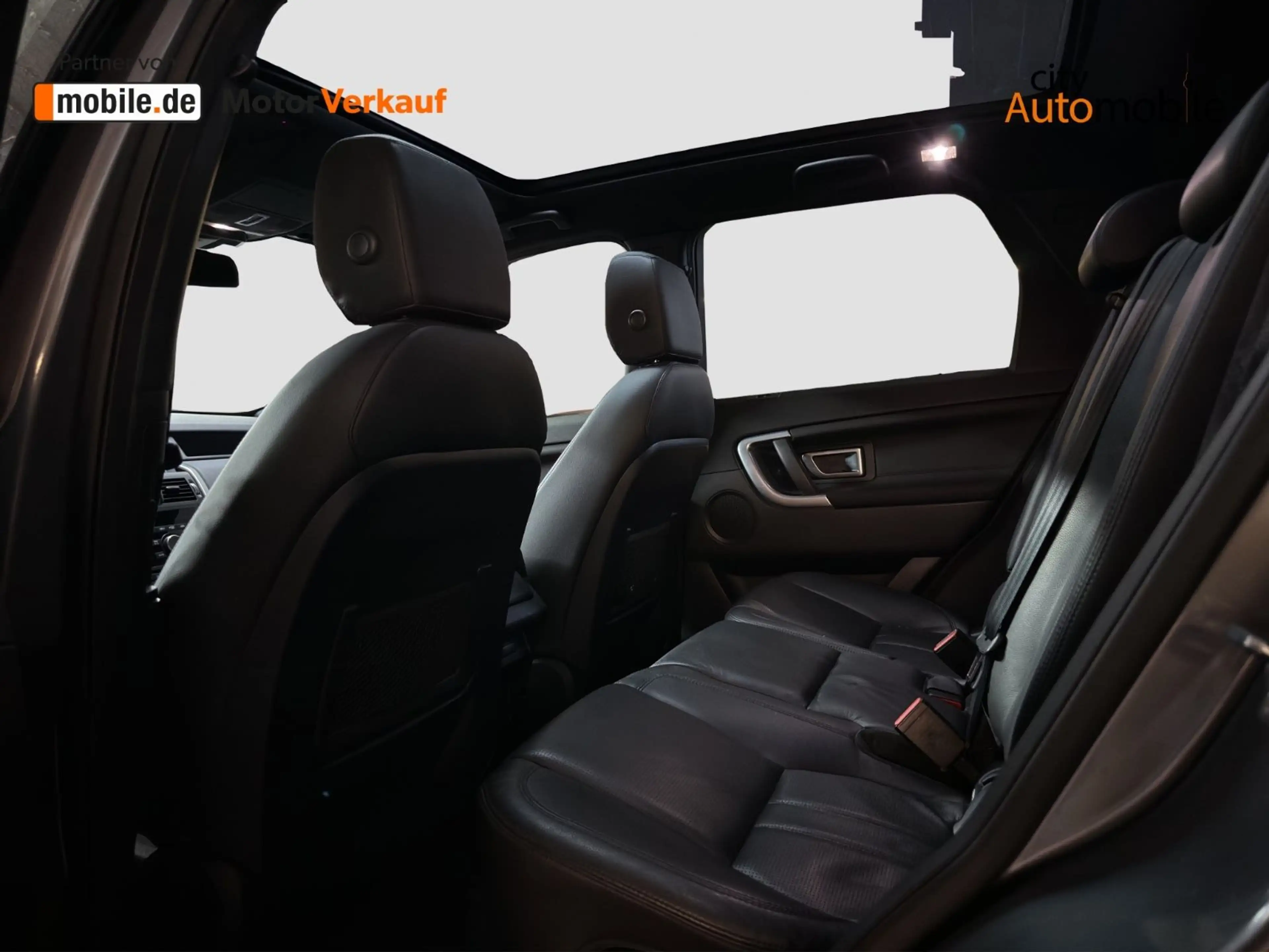 Land Rover Discovery Sport HSE/Pano-Dach/Leder/Navi/AHK — photo 11