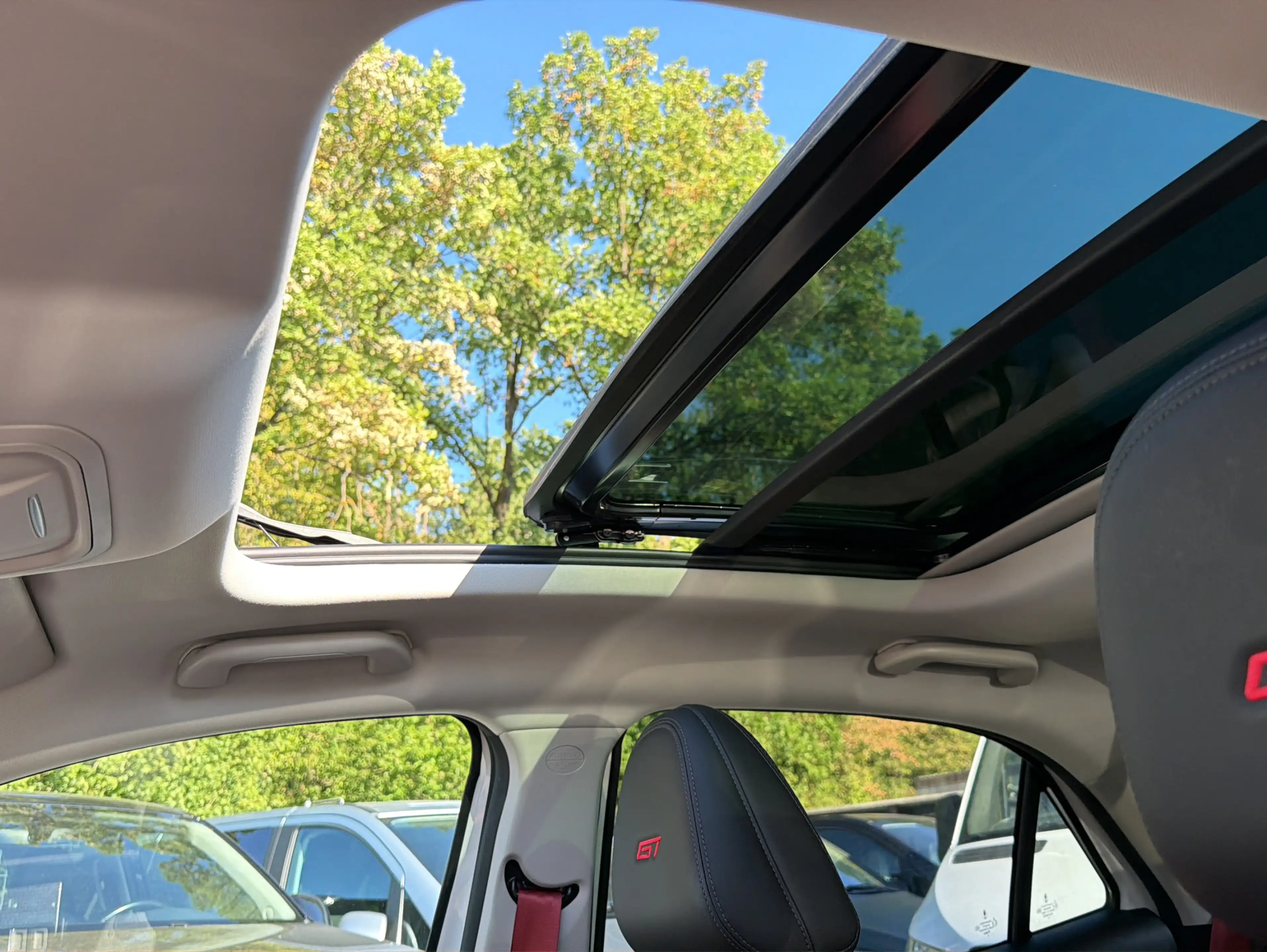 Ora Funky Cat GT ACC LED PANO-DACH 360°K Wärmepumpen — photo 13