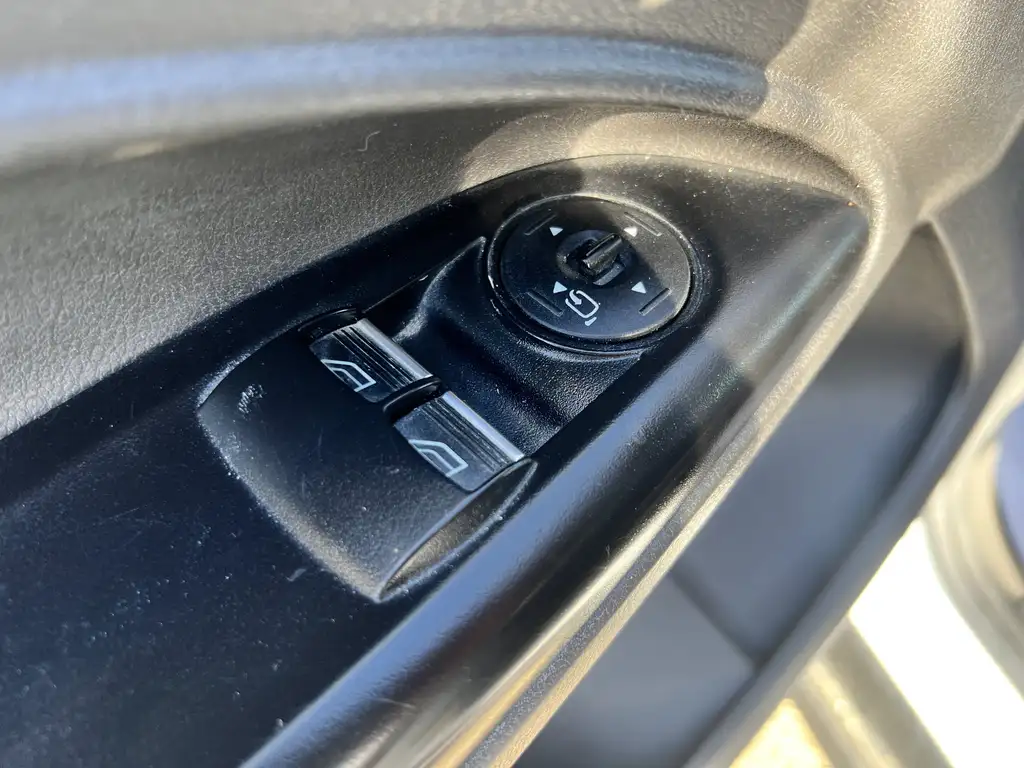 2022 Ford Transit Connect Cargo Van XLT | Overhead Storage | Rear Cam | Keyless Entry — photo 6