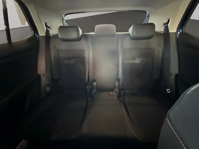 Volkswagen T-Cross view 13