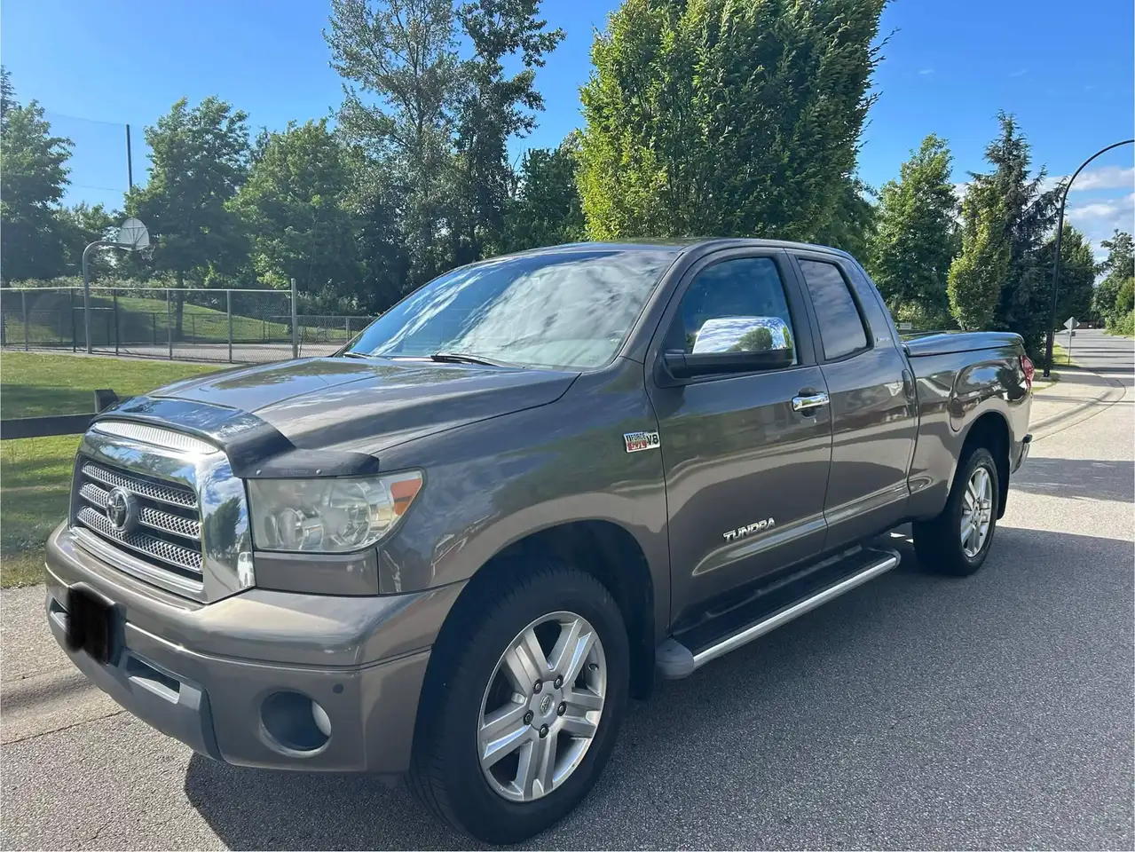 Toyota Tundra fotografie Toyota Tundra