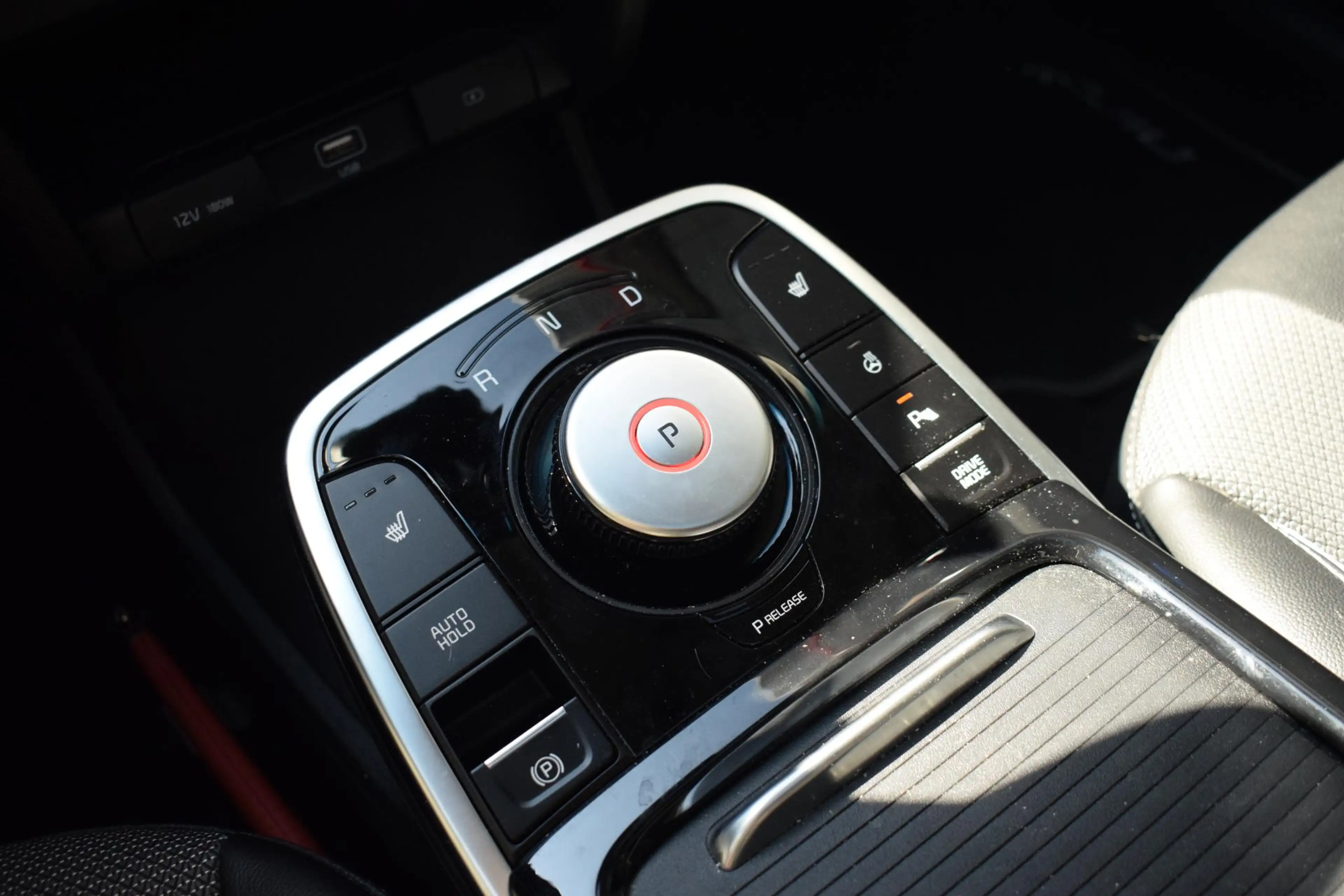 Kia e-Niro DynamicPlusLine 64 kWh |PANO|ACC|3-FASE|NAVIGATIE — photo 11