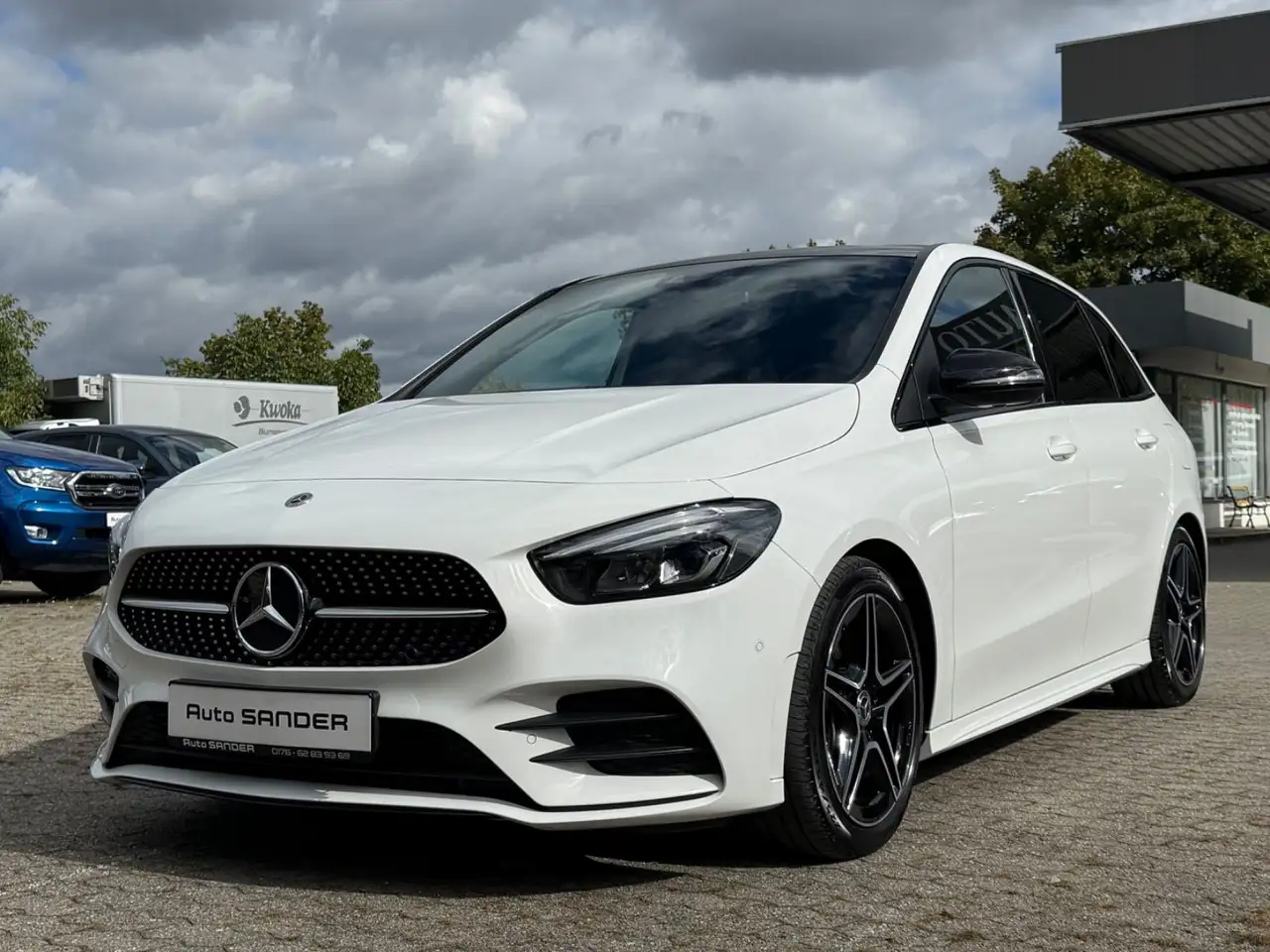 Mercedes-Benz B 250