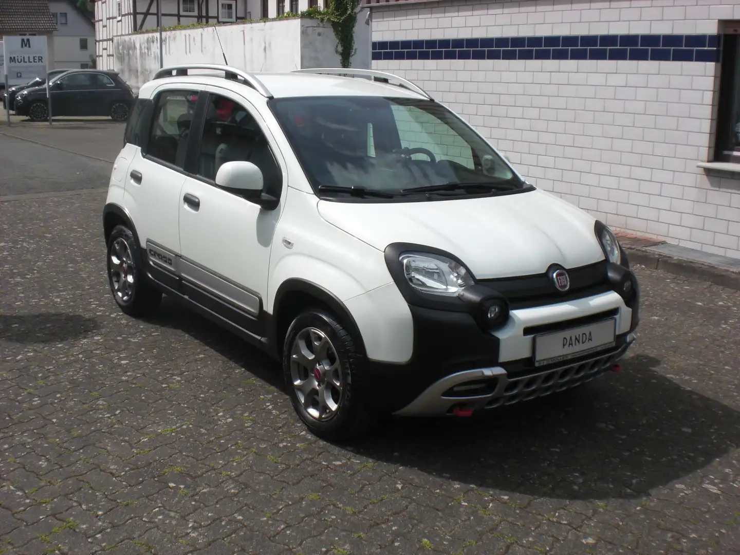 Fiat Panda City Cross Plus Weiß - 1