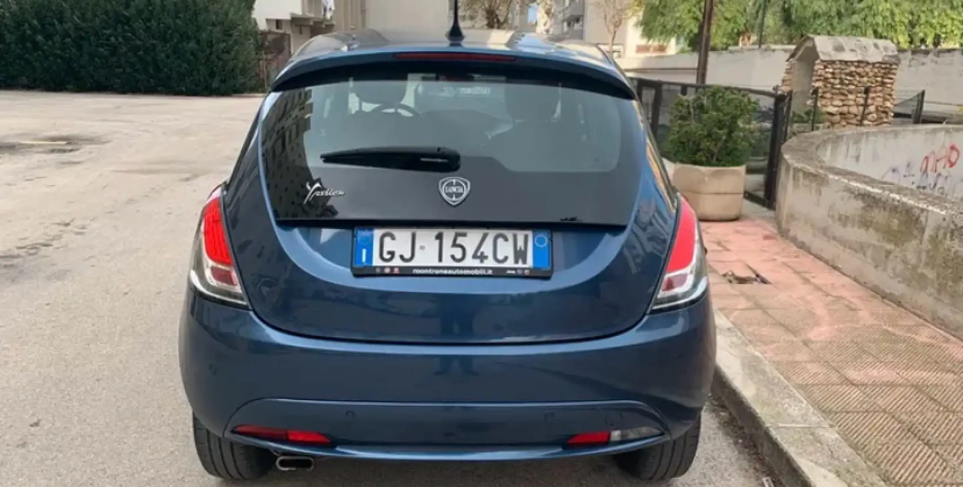 Lancia Ypsilon 1.2 8v Platinum ecochic Gpl - 2
