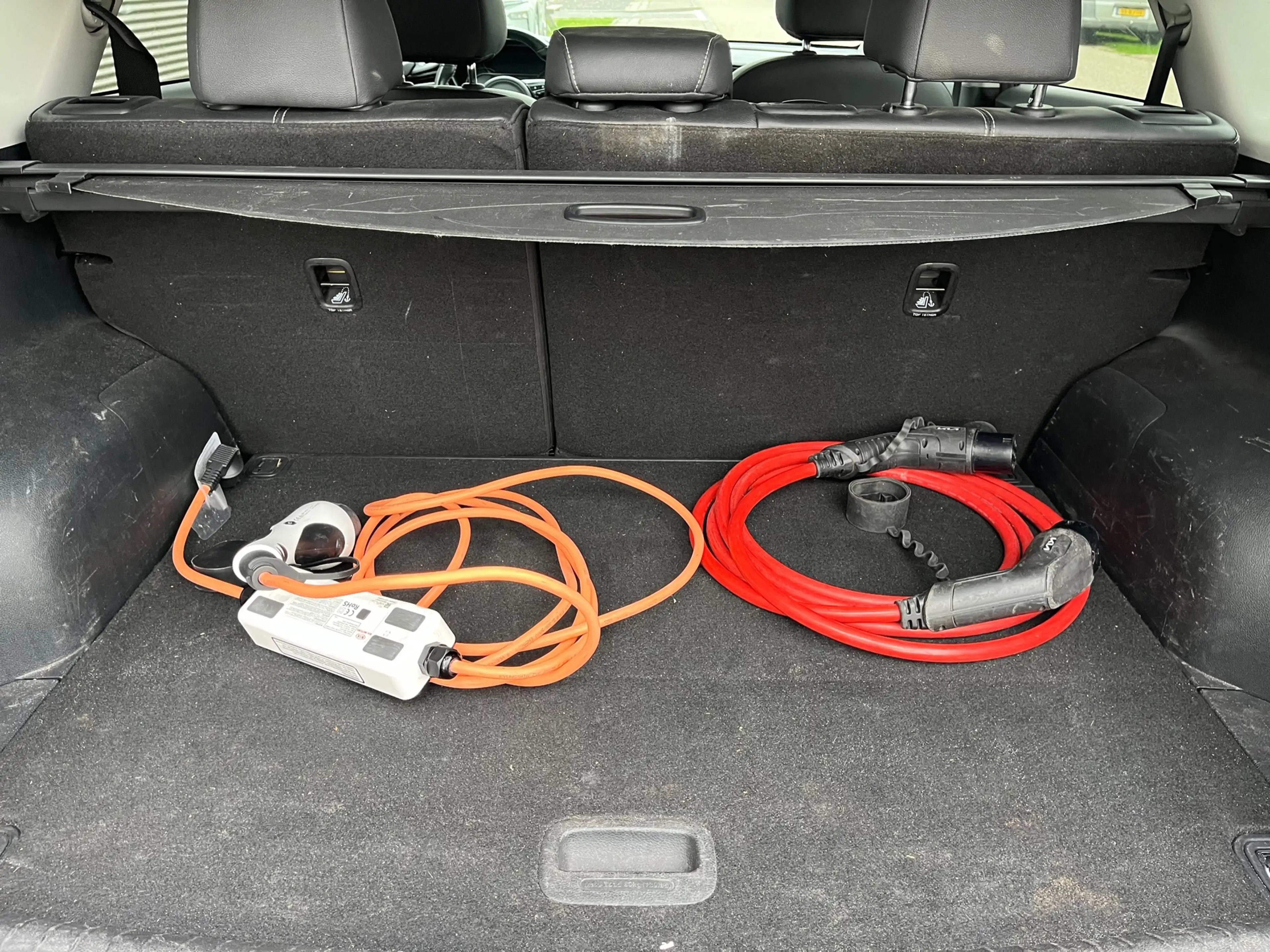 Kia e-Niro DynamicPlusLine 64 kWh/ bijgeluid motor/ SOH 99,4 — photo 10
