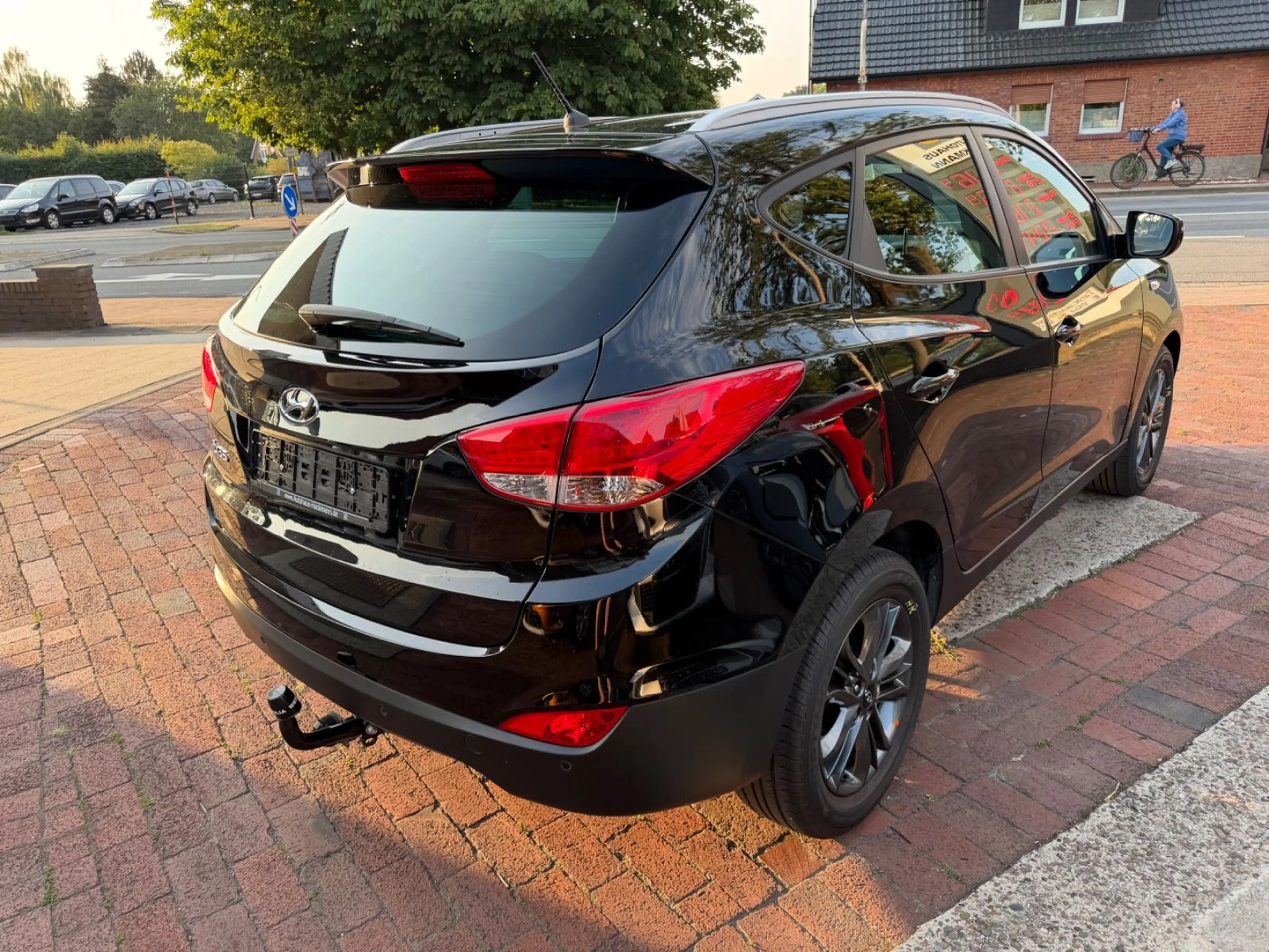 Hyundai iX35 1.6 GDI FIFA 1.Hd+AHK+Klimaauto+Winter — photo 10