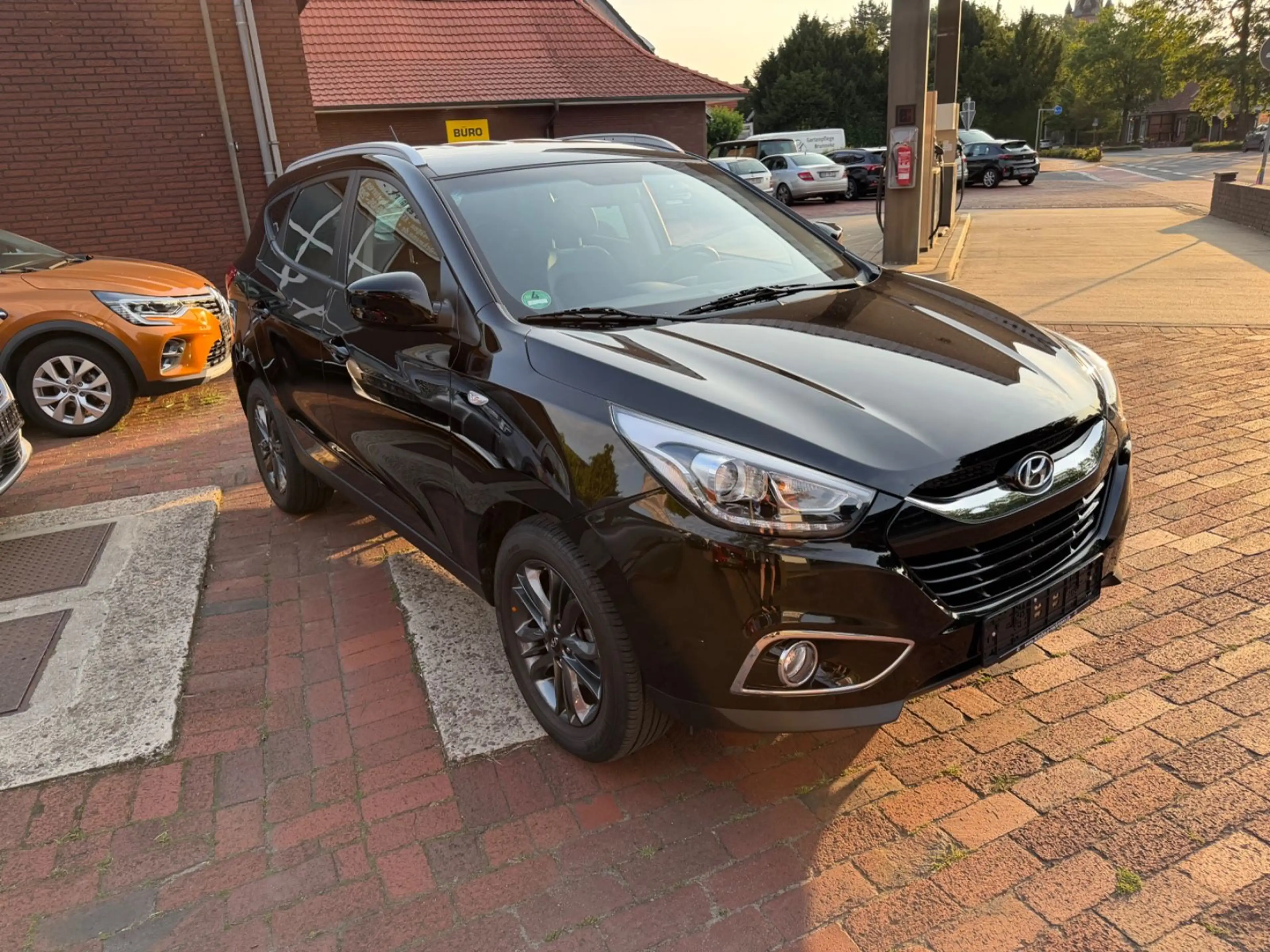 Hyundai iX35 1.6 GDI FIFA 1.Hd+AHK+Klimaauto+Winter — photo 6