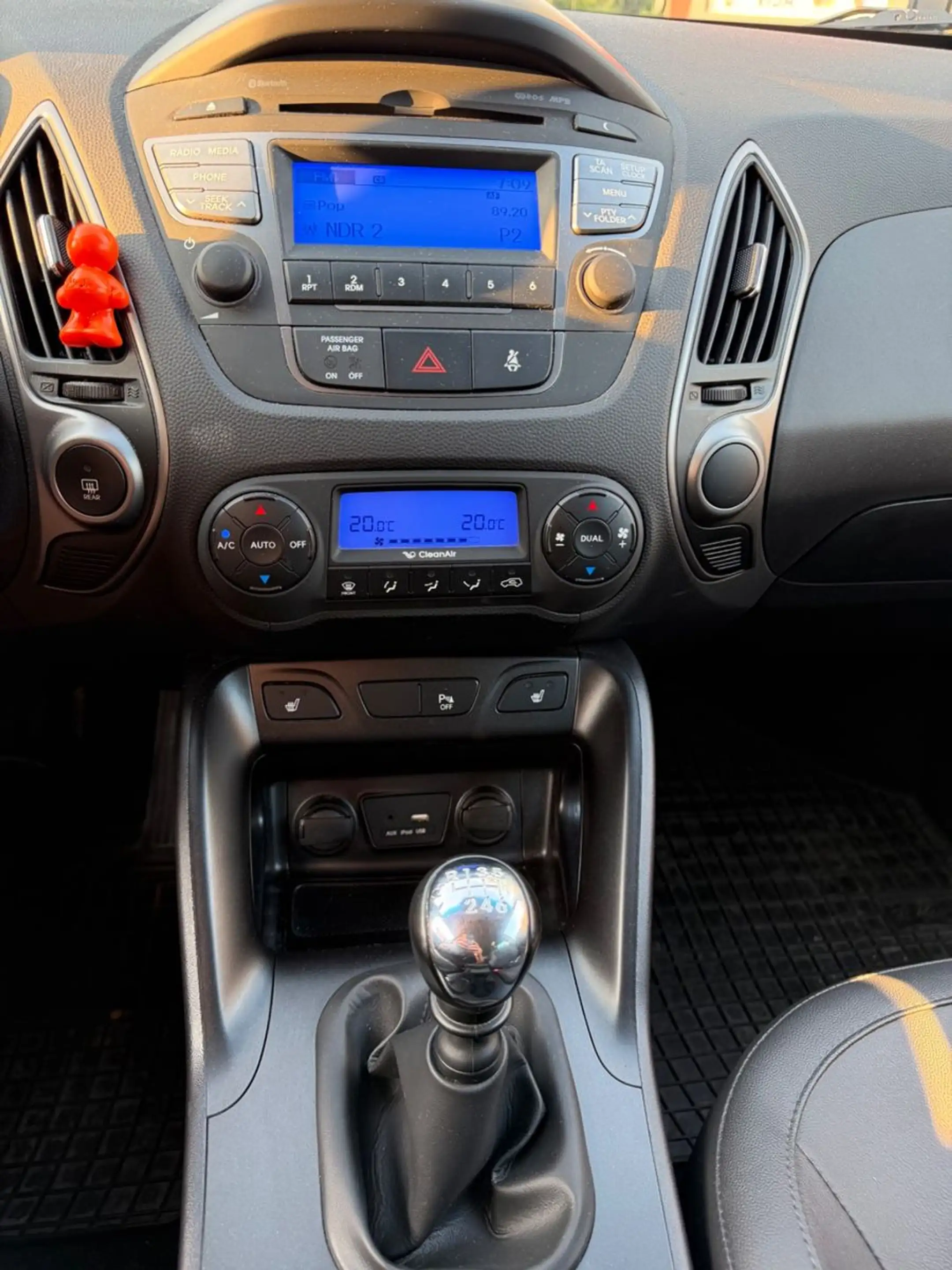Hyundai iX35 1.6 GDI FIFA 1.Hd+AHK+Klimaauto+Winter — photo 5