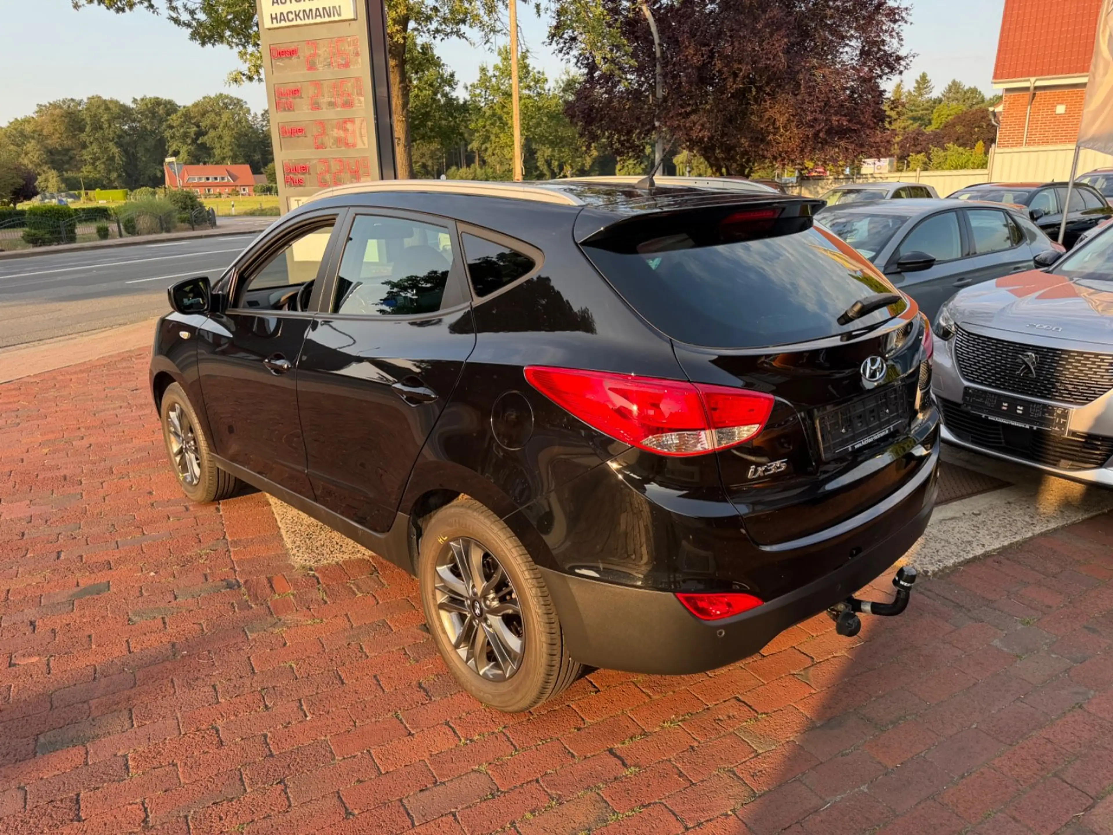 Hyundai iX35 1.6 GDI FIFA 1.Hd+AHK+Klimaauto+Winter — photo 12