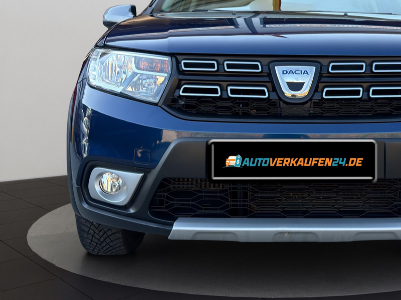 Dacia Sandero Stepway Prestige NAVI CLIMATR. PDC 1.HD — photo 11