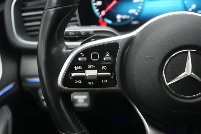 Mercedes-Benz GLE view 20