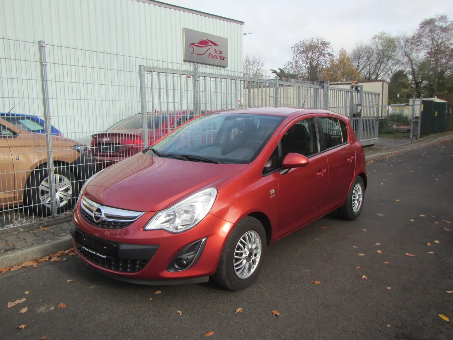 Opel Corsa 1.4 Active, Automatik, TÜV neu Orange - 1
