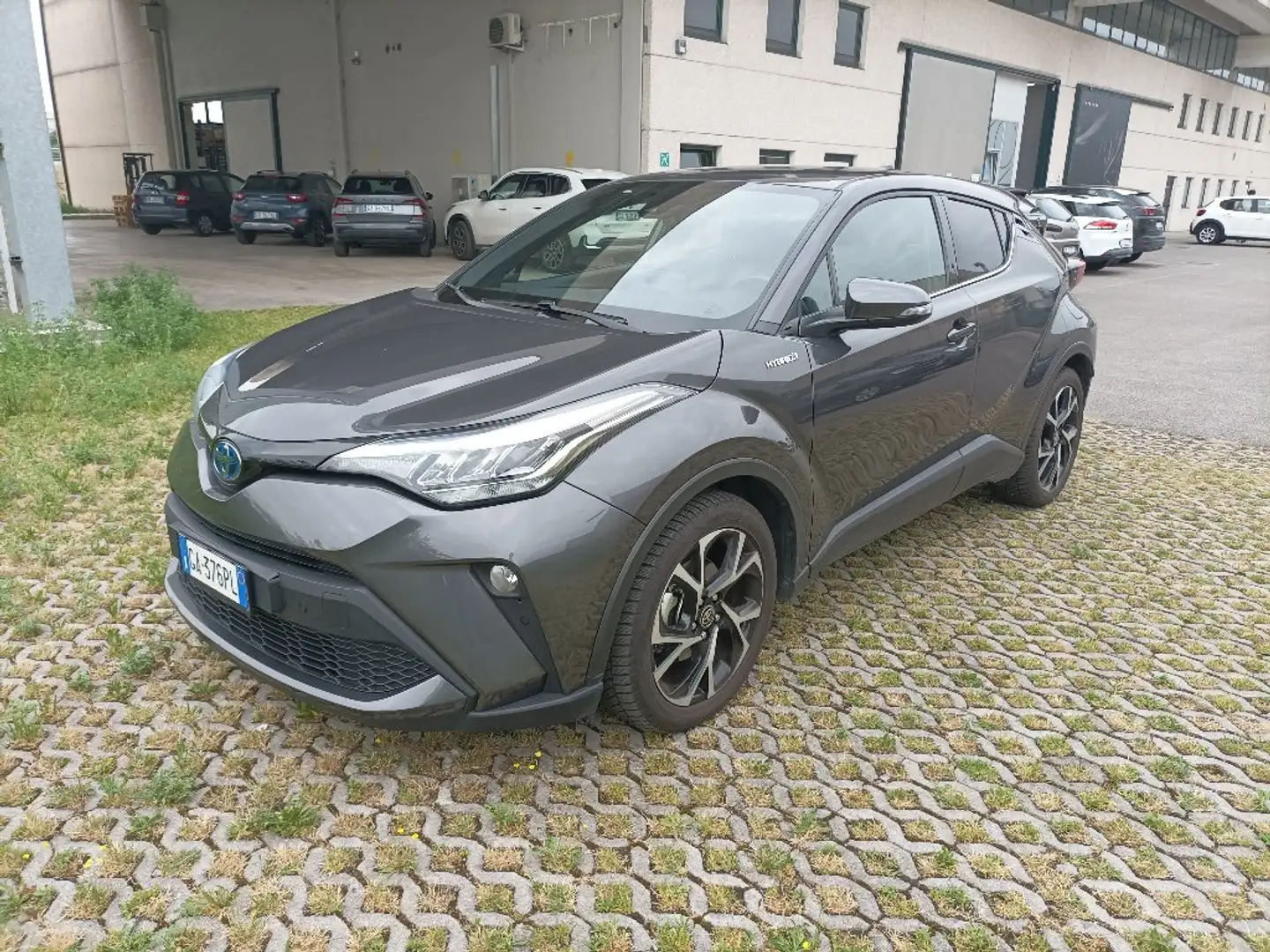 Toyota C-HR 2.0 Hybrid E-CVT Morebusiness Gris - 2