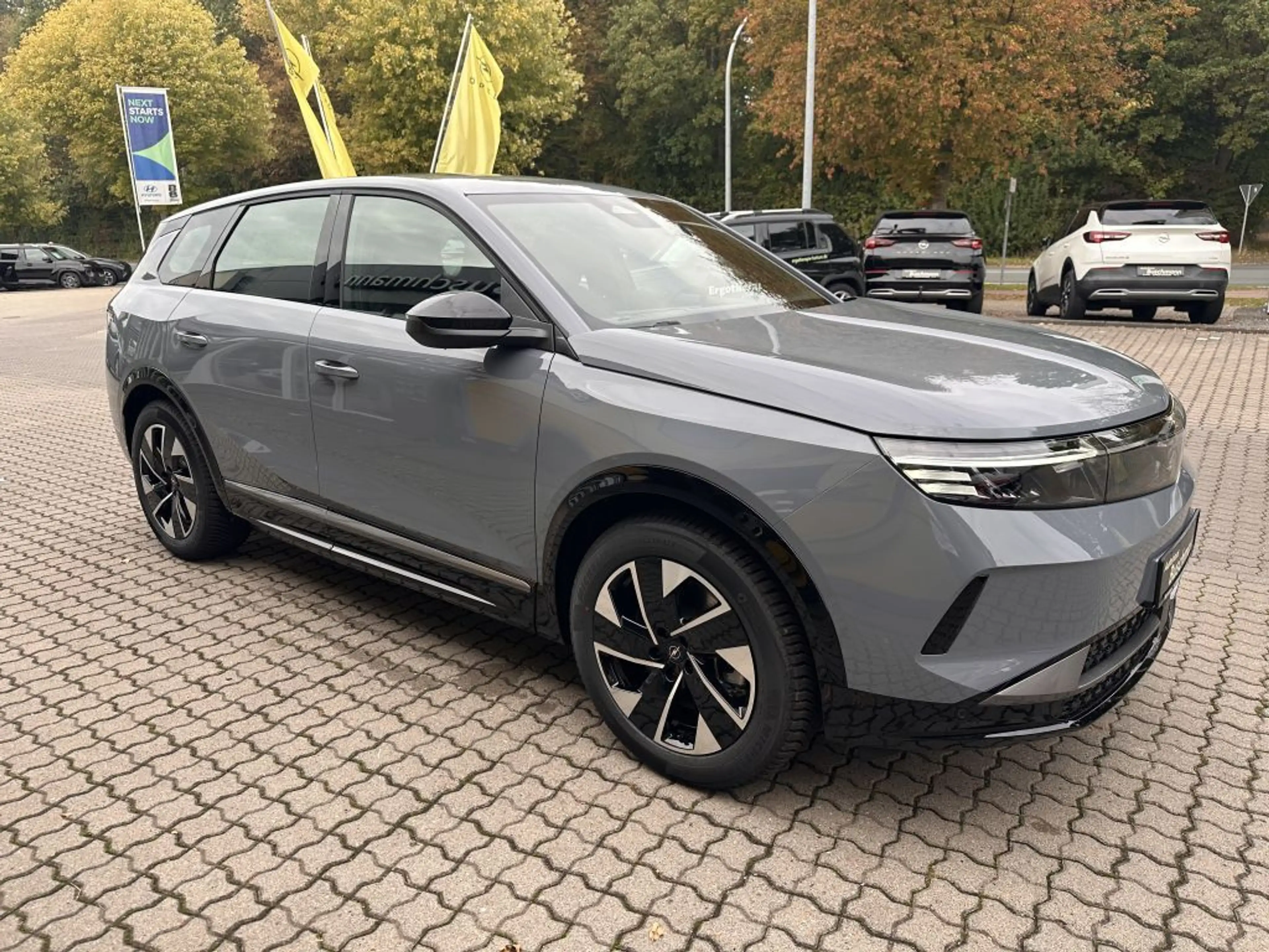 Opel Grandland X Grandland Electric 73kWh Edition — photo 3