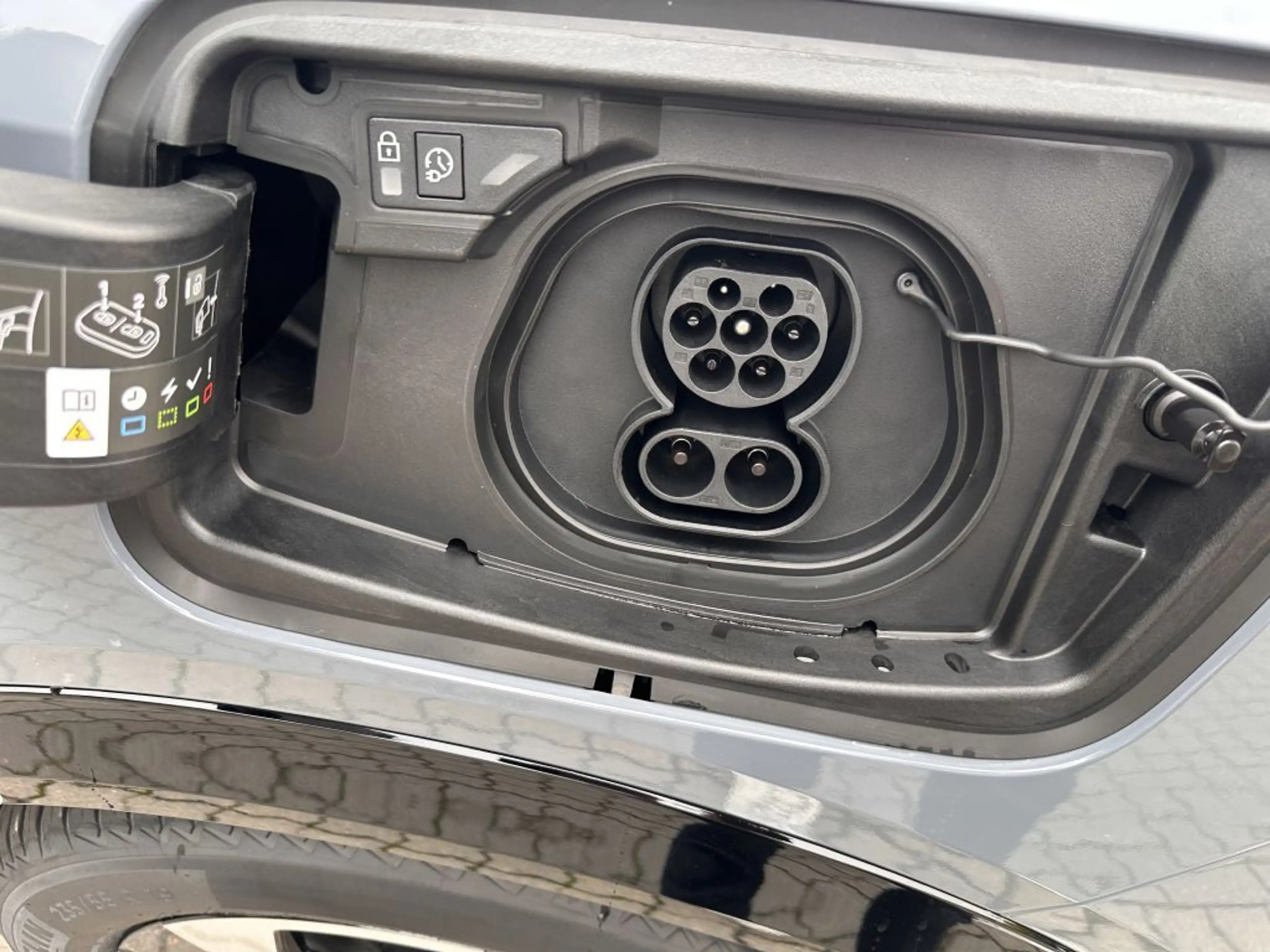 Opel Grandland X Grandland Electric 73kWh Edition — photo 7