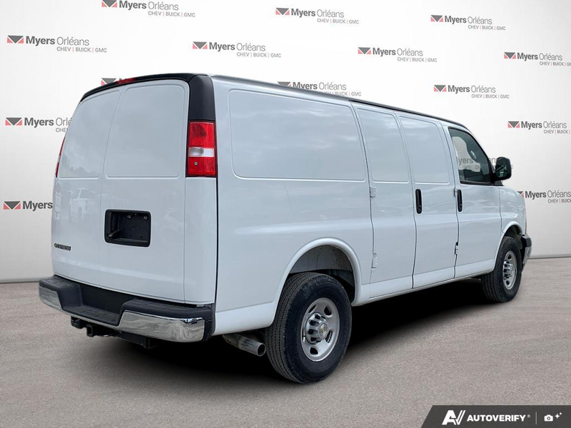 2025 Chevrolet Express 2500 Cargo Van