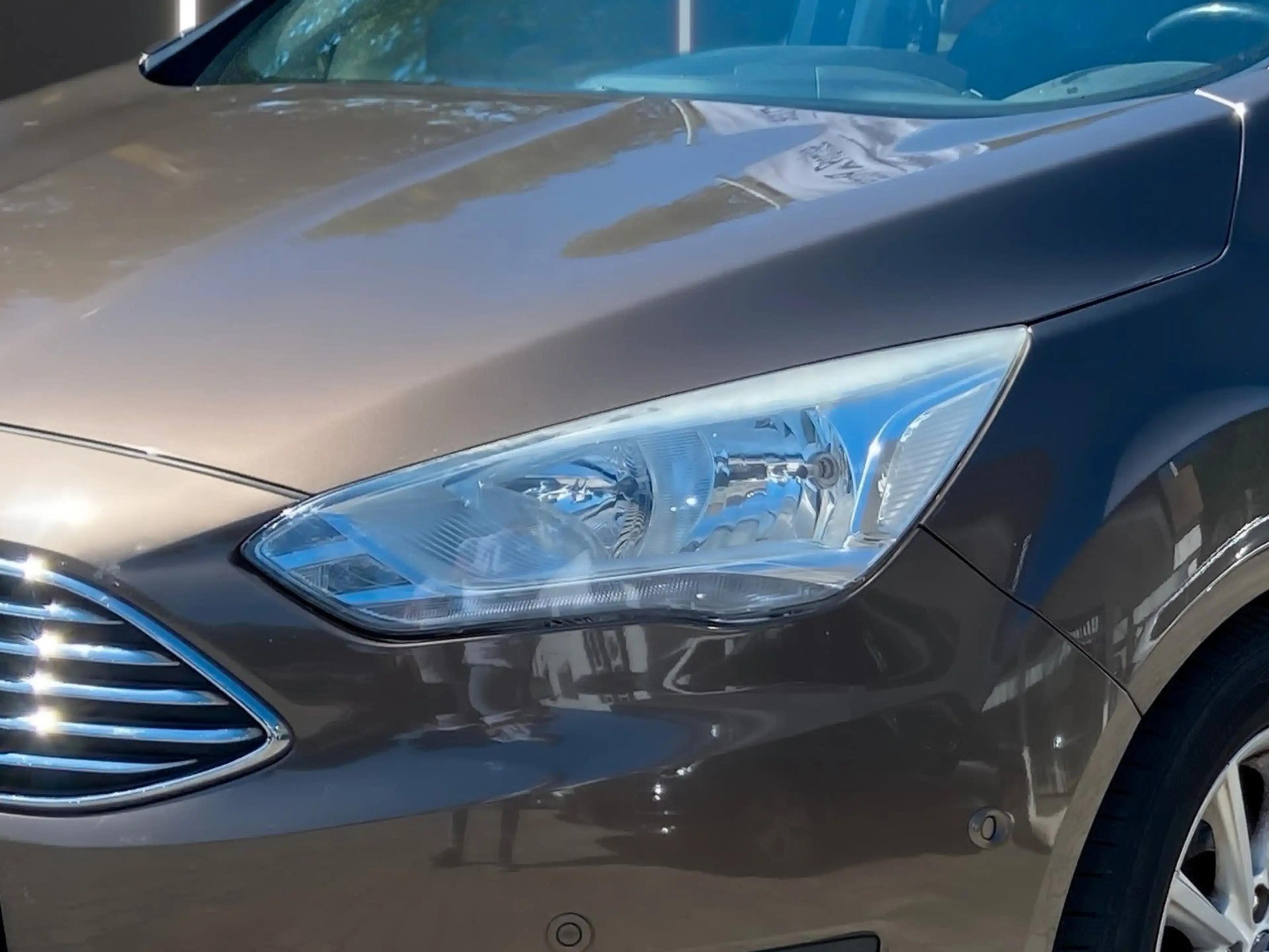 Ford C-Max 1,0 EcoBoost 92kW Titanium — photo 6