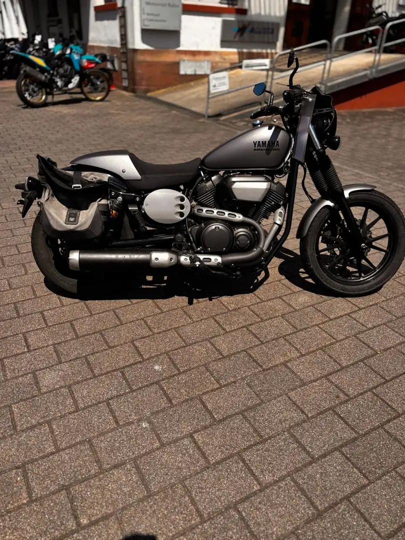 Yamaha XV 950 Racer - 1