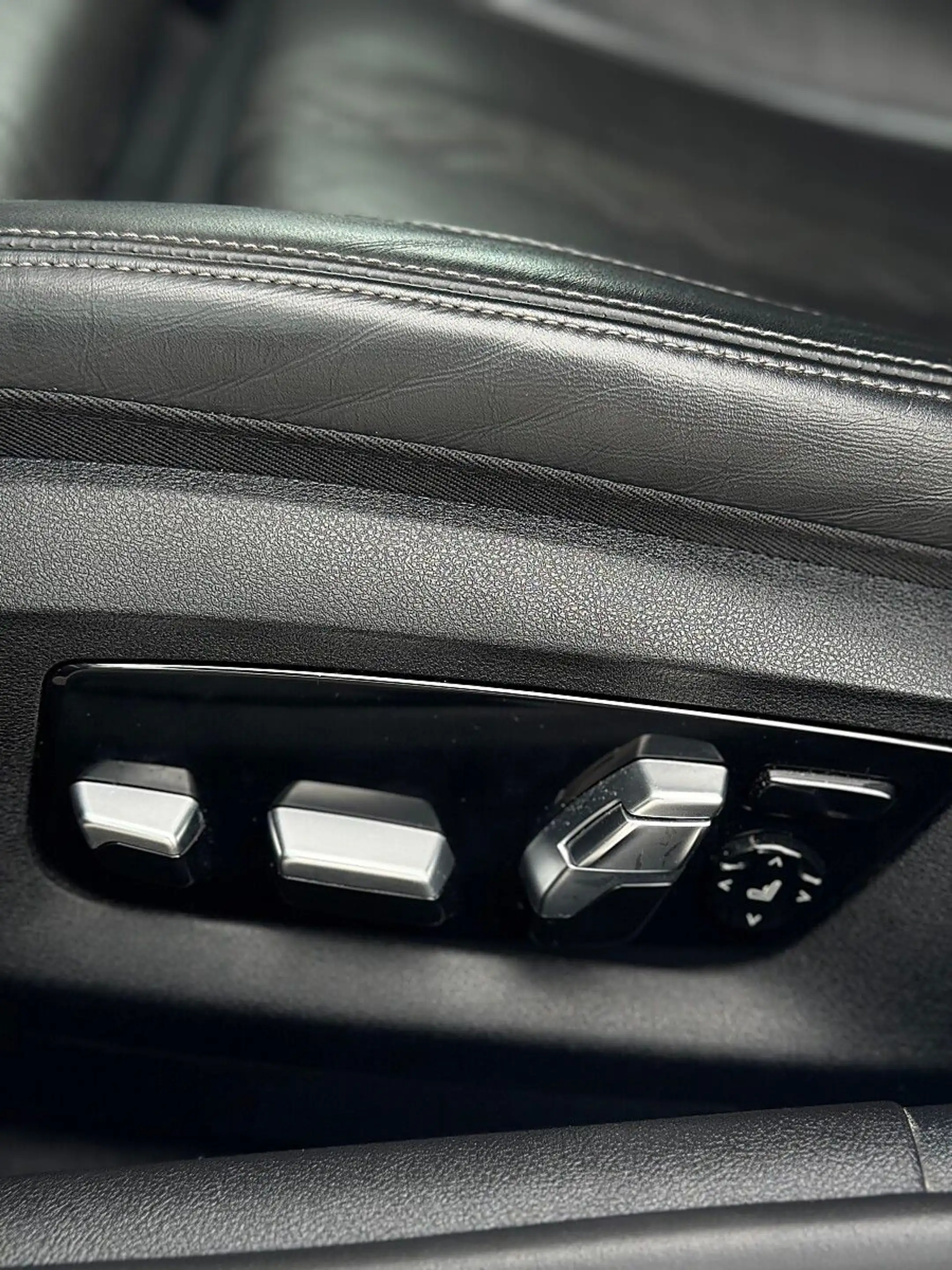 BMW 540 540d xDrive M-Paket Touring Aut. #MEMORY#AHK#SITZ — photo 9